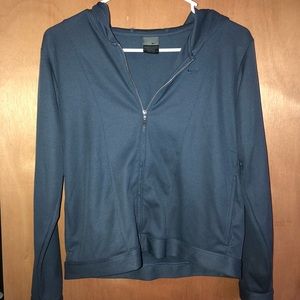 Women’s Nike zip up sweatshirt